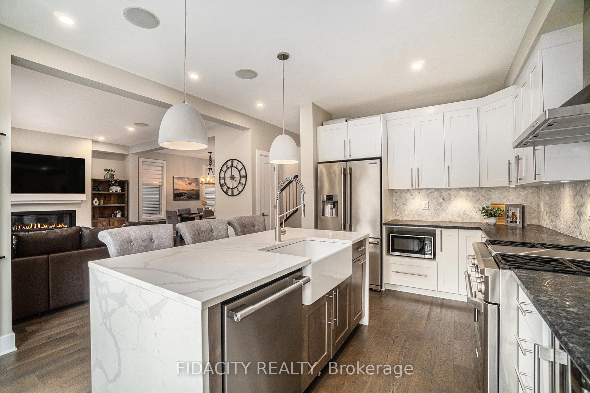 Photo 11 of 644 Eagle Crest Heights, Ottawa, Stittsville (North) — HOMEH