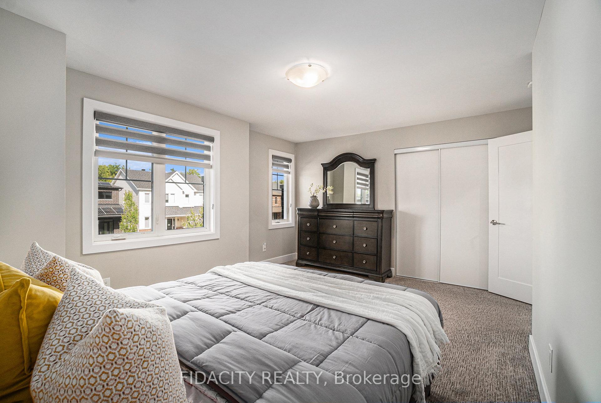 Photo 15 of 644 Eagle Crest Heights, Ottawa, Stittsville (North) — HOMEH