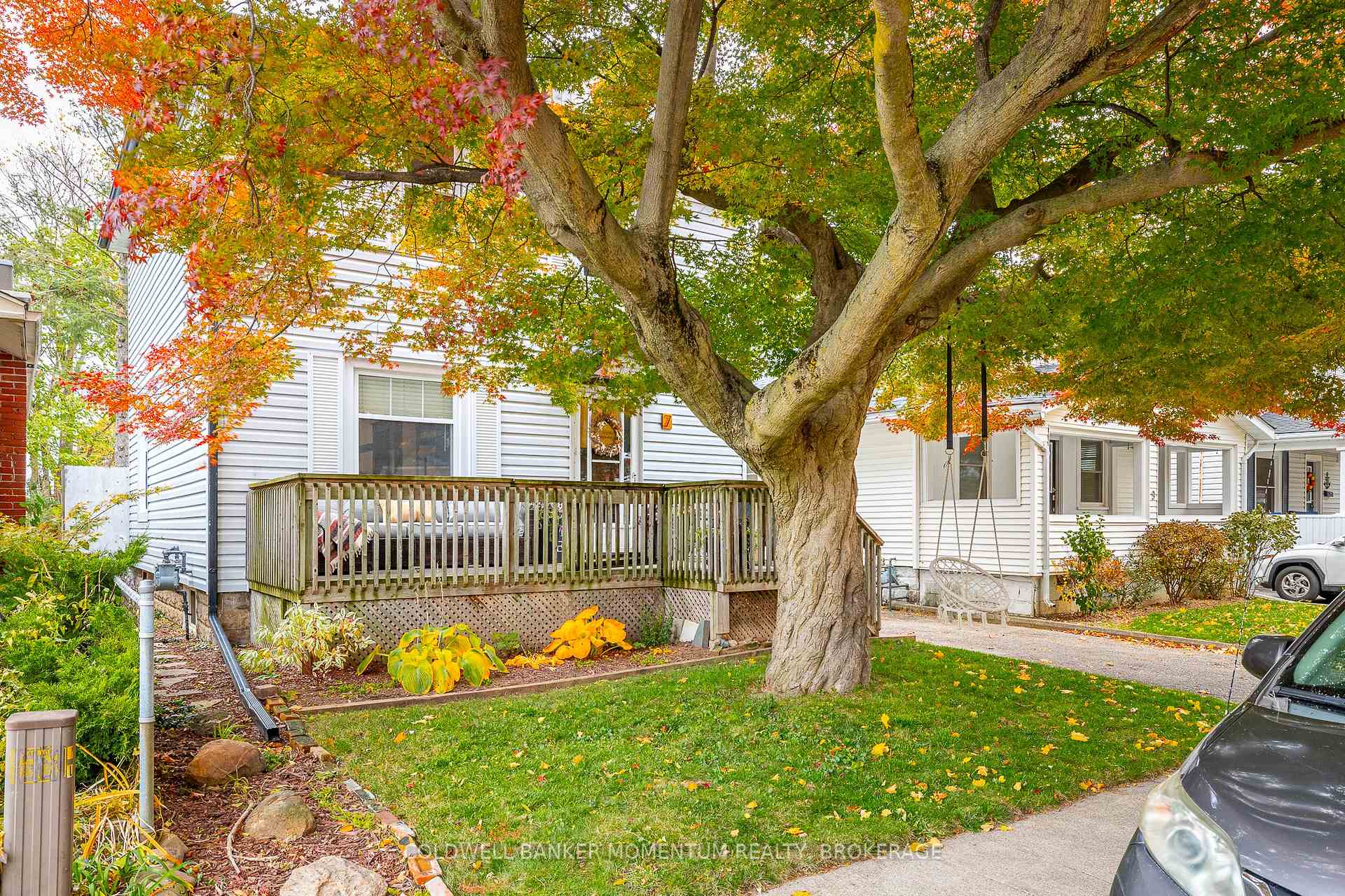 Photo 5 of 7 Linwood Street, St. Catharines, Downtown — HOMEH