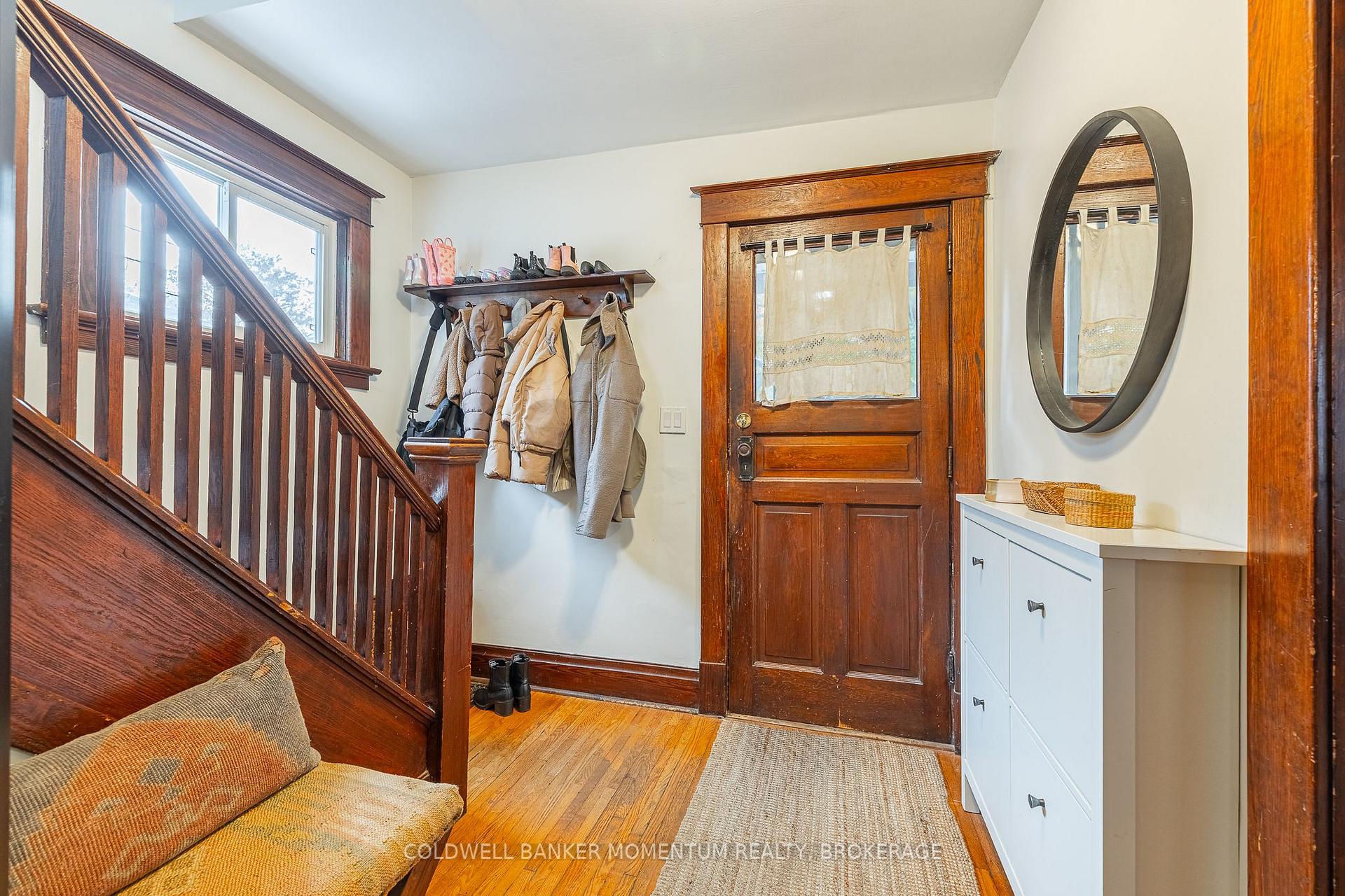 Photo 10 of 7 Linwood Street, St. Catharines, Downtown — HOMEH