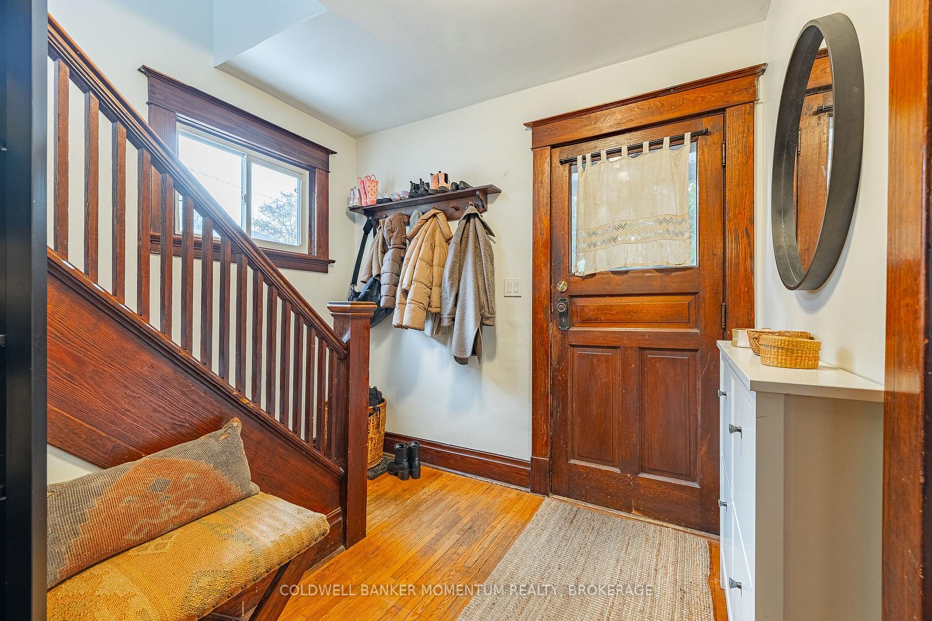 Photo 11 of 7 Linwood Street, St. Catharines, Downtown — HOMEH