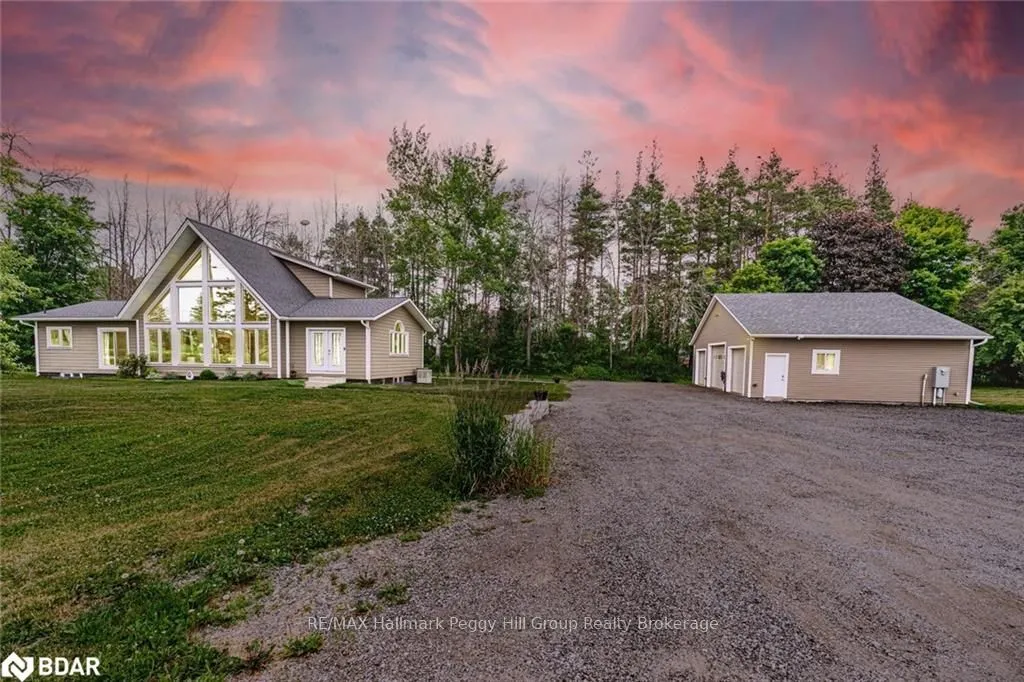 Photo of 1783 County Road 6 South