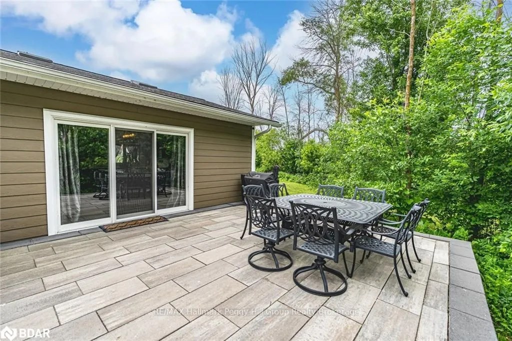 Photo 22 of 1783 County Road 6 South, Springwater, Rural Springwater — HOMEH