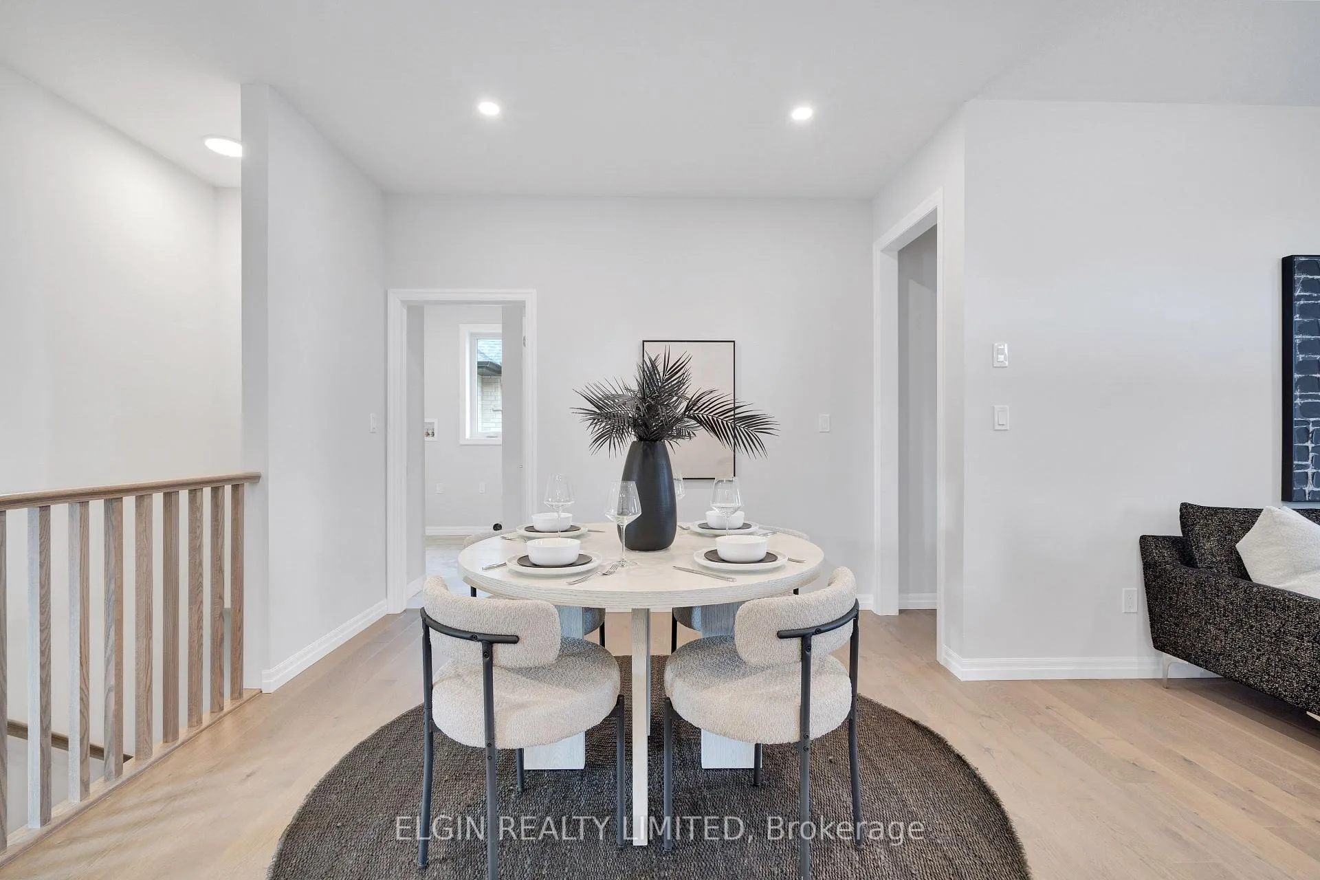 Photo 12 of 8 Hartland Circle, St. Thomas — HOMEH
