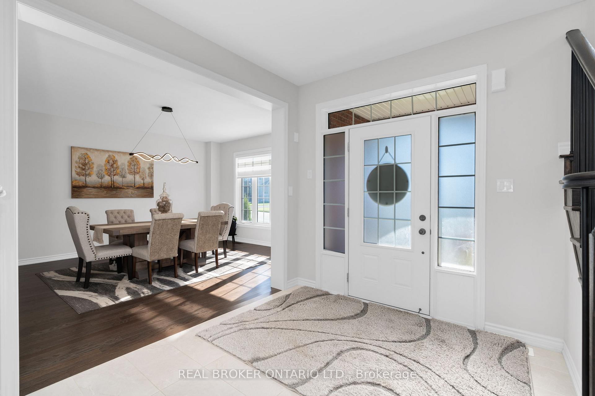 Photo 3 of 40 Jack Crescent, Springwater, Centre Vespra — HOMEH