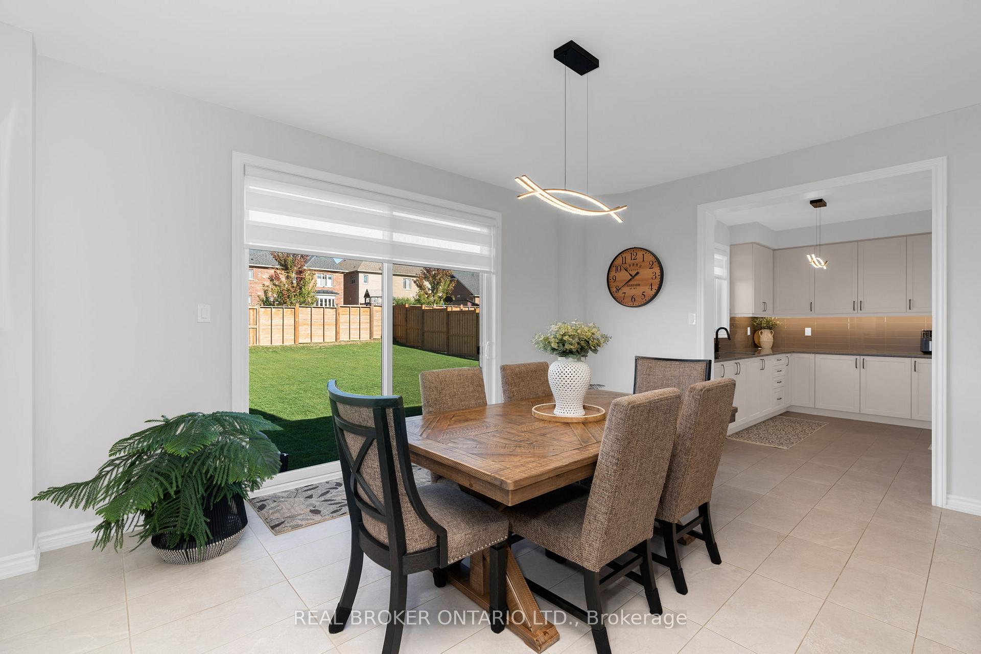 Photo 14 of 40 Jack Crescent, Springwater, Centre Vespra — HOMEH
