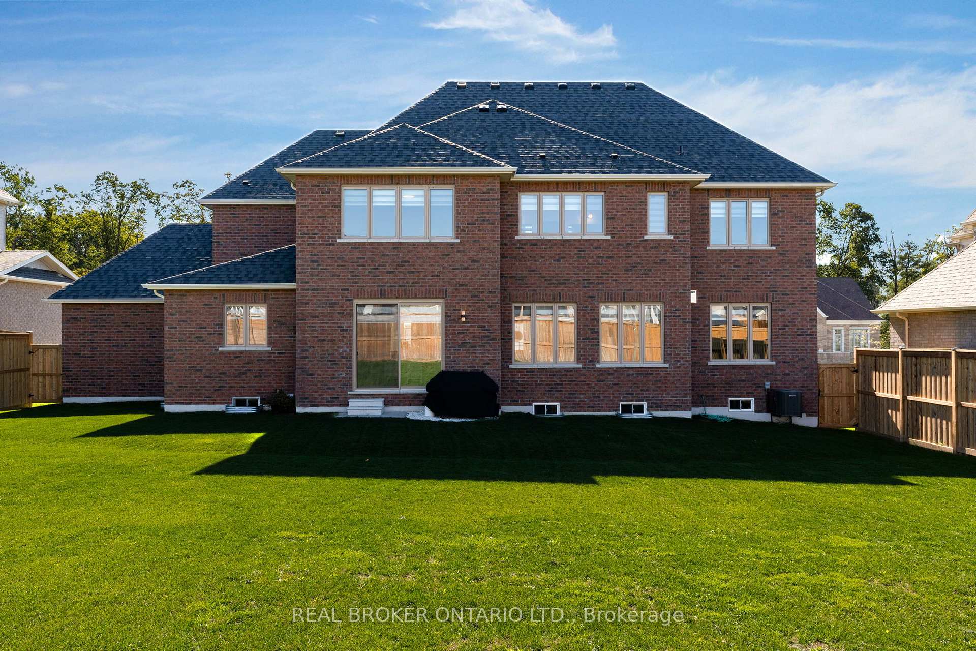 Photo 43 of 40 Jack Crescent, Springwater, Centre Vespra — HOMEH