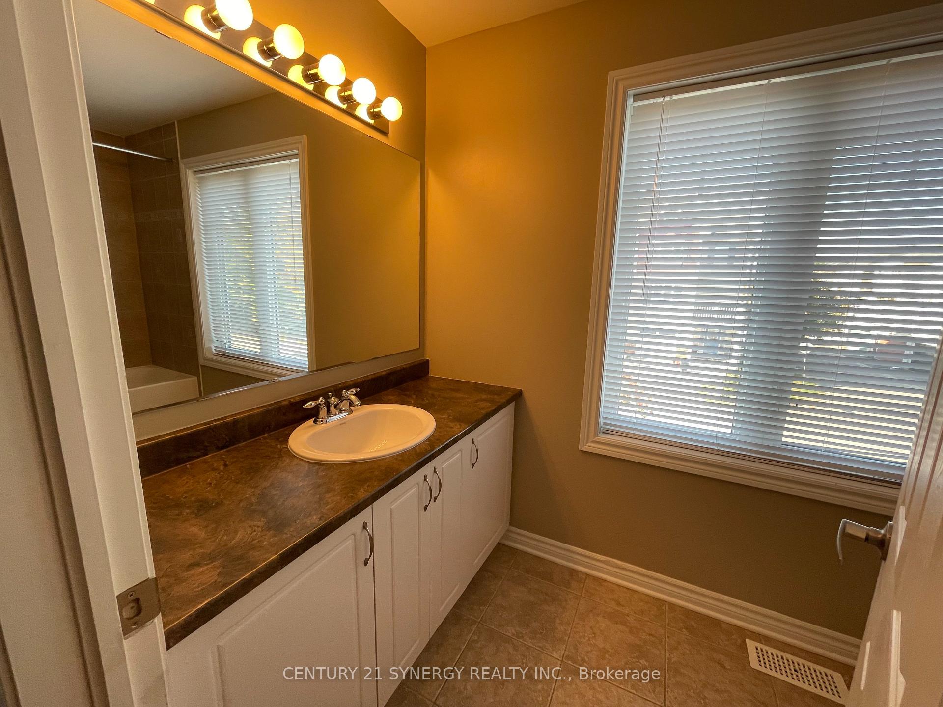 Photo 19 of 280 Par-La-Ville Circle, Ottawa, Stittsville (North) — HOMEH