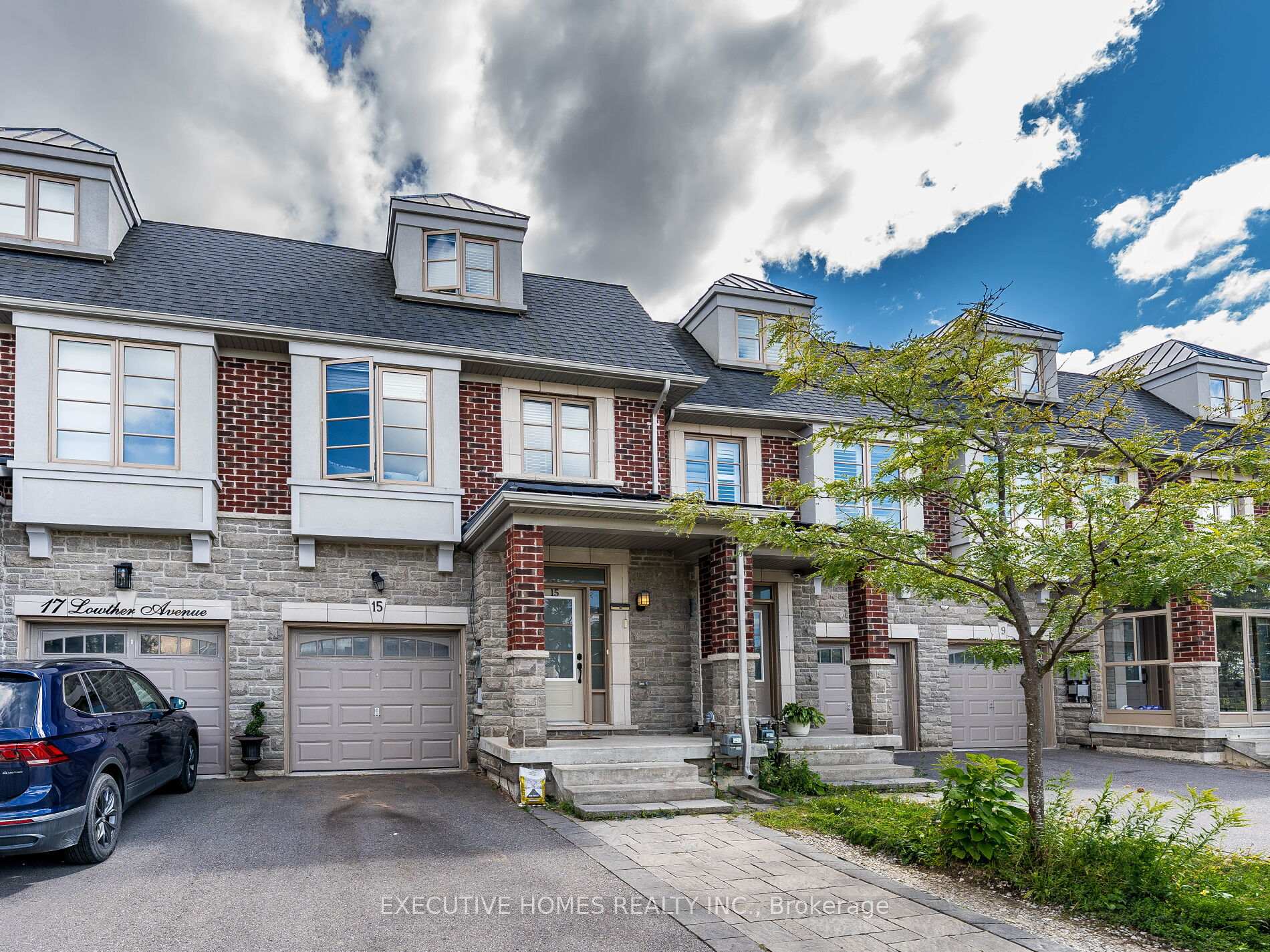 Front of 15 Lowther Avenue