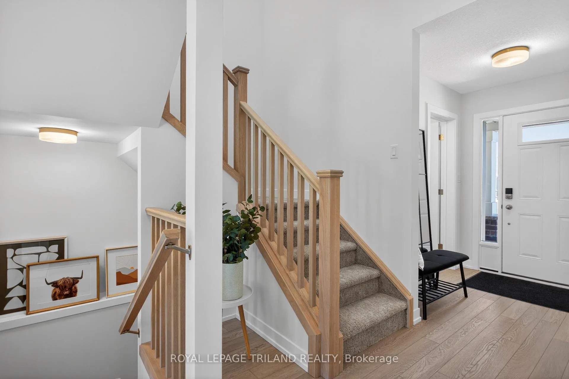 Photo 10 of 121 Styles Drive, St. Thomas — HOMEH