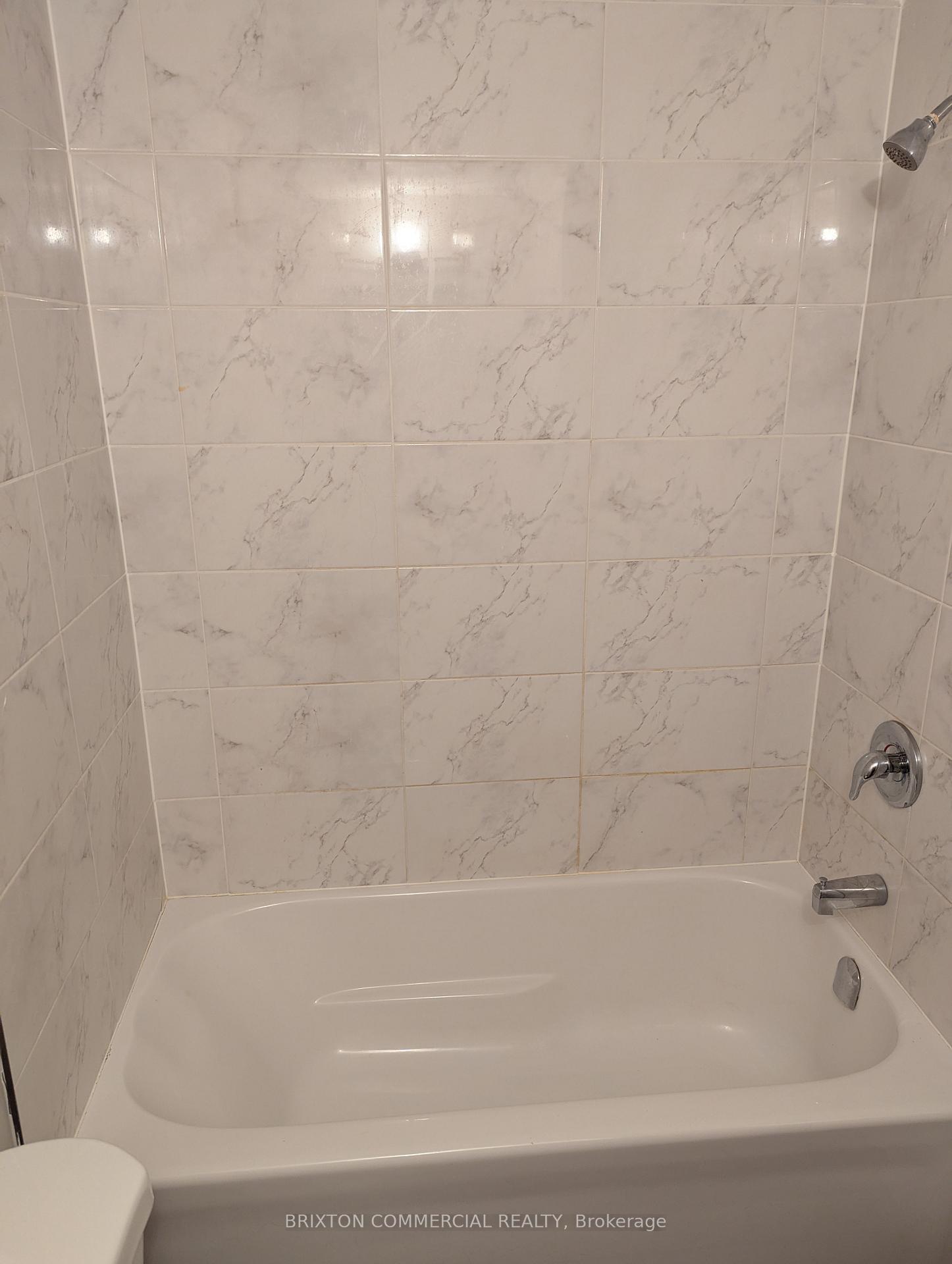 Photo 7 of Unit 12, 75 Elm Street, St. Thomas — HOMEH