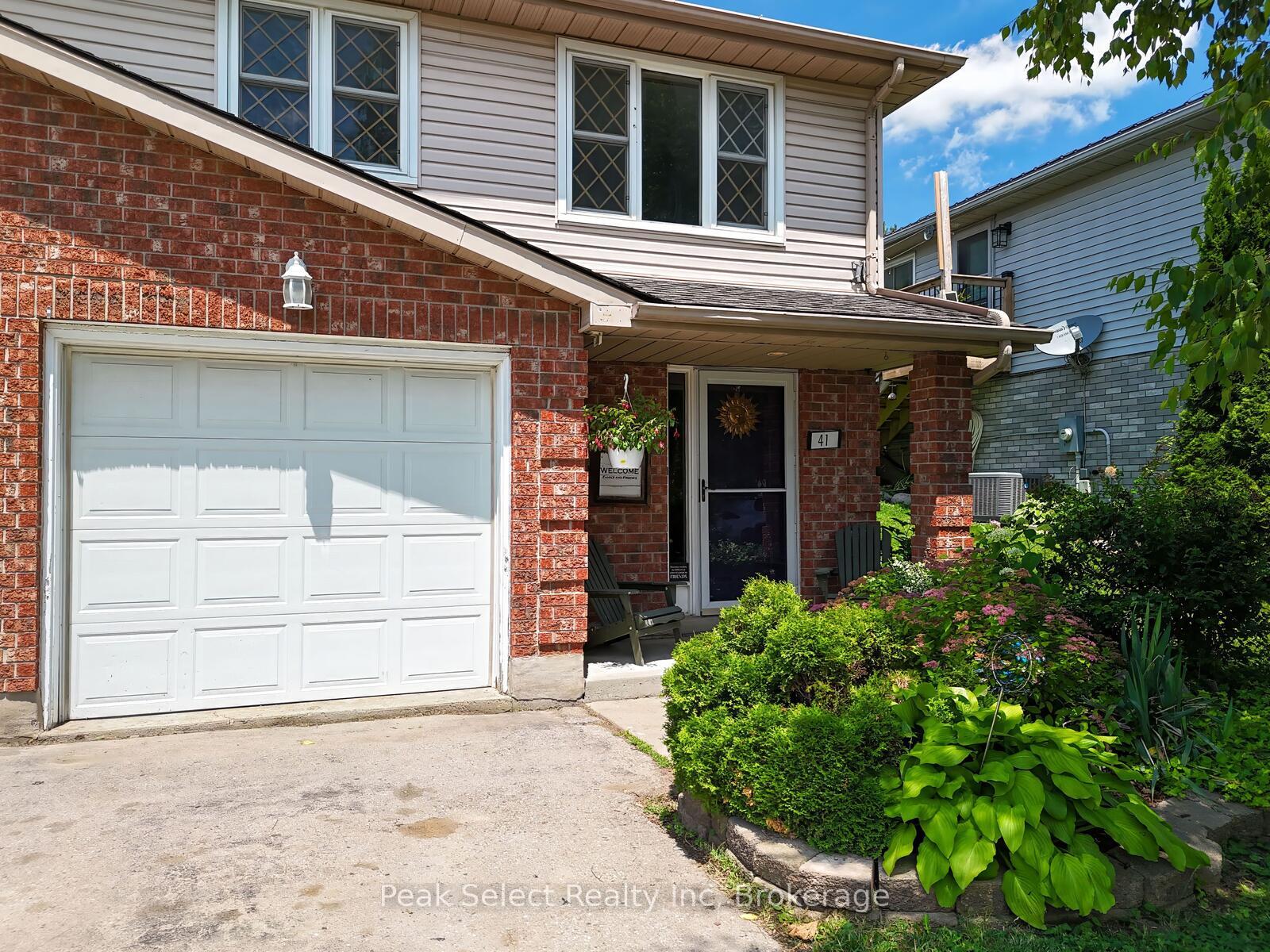 Front of 41 Southvale Road