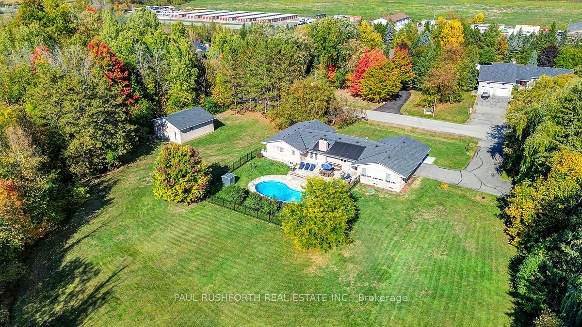 Photo 3 of 15 Richland Drive, Ottawa, Goulbourn Twp From Franktown Rd/South To Rideau — HOMEH