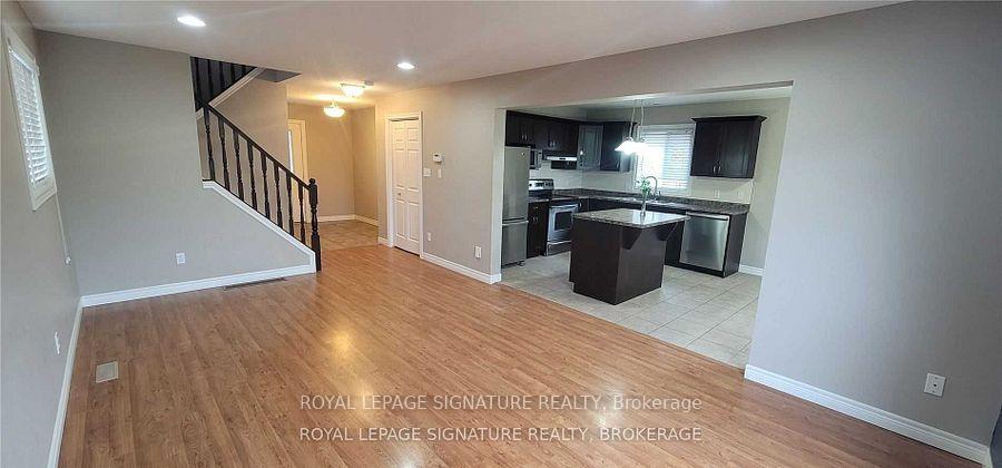 Photo 5 of 6 Fenwick Court, St. Thomas — HOMEH