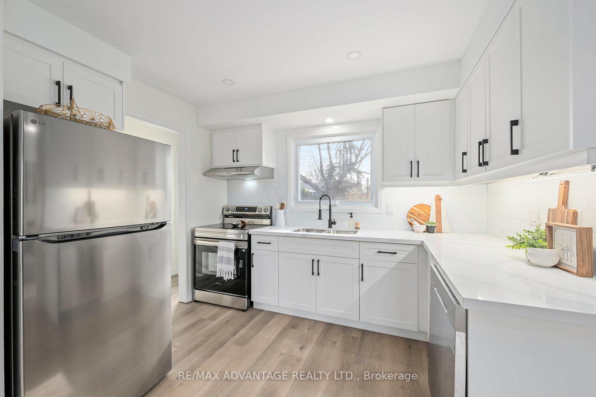 Photo 10 of 26 Luton Crescent, St. Thomas — HOMEH