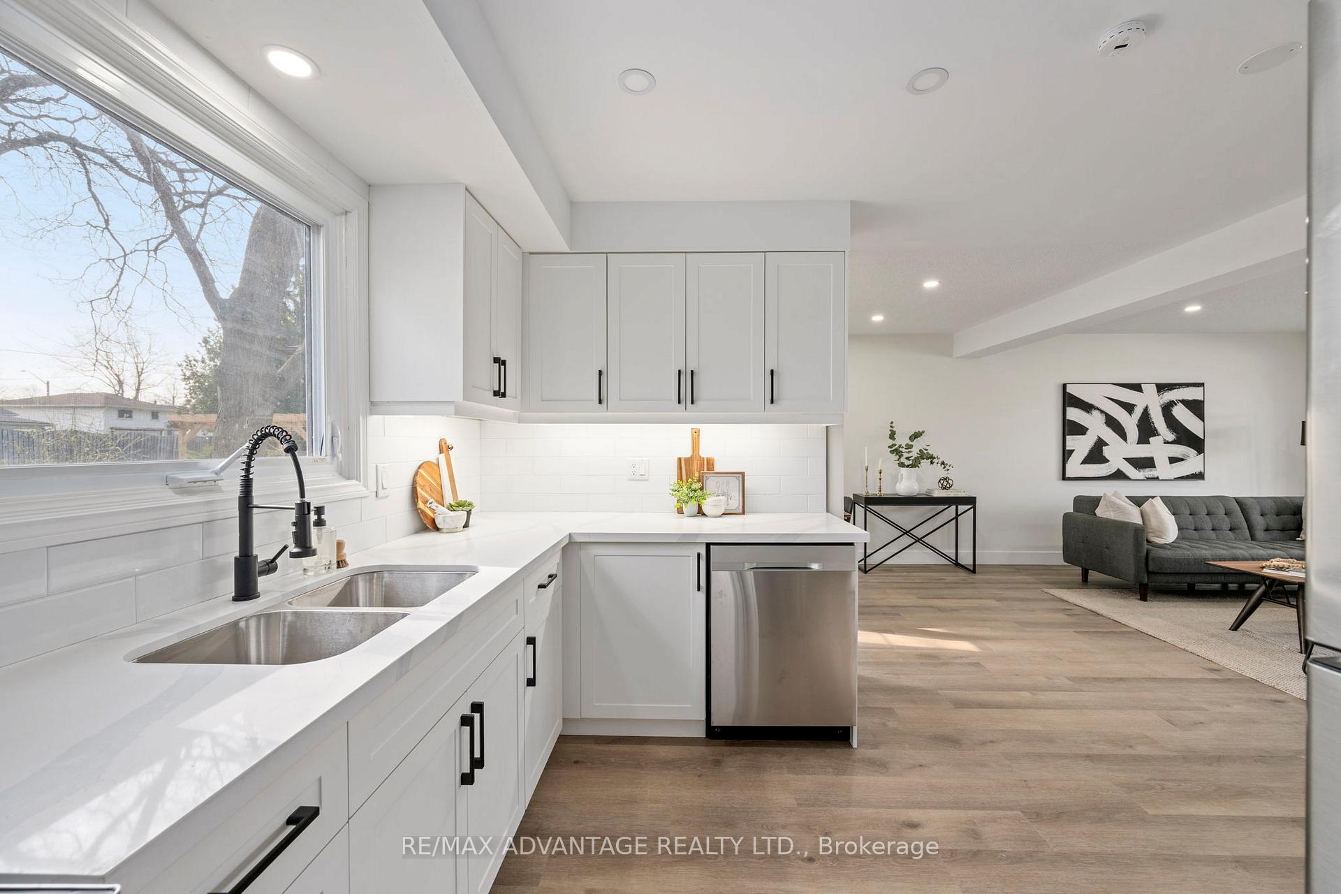 Photo 11 of 26 Luton Crescent, St. Thomas — HOMEH