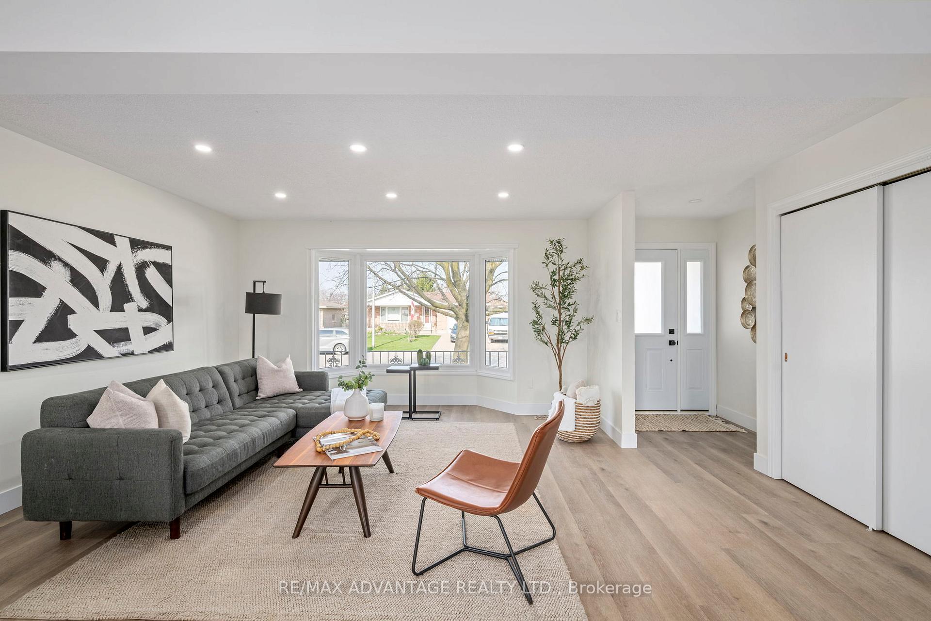 Photo 13 of 26 Luton Crescent, St. Thomas — HOMEH
