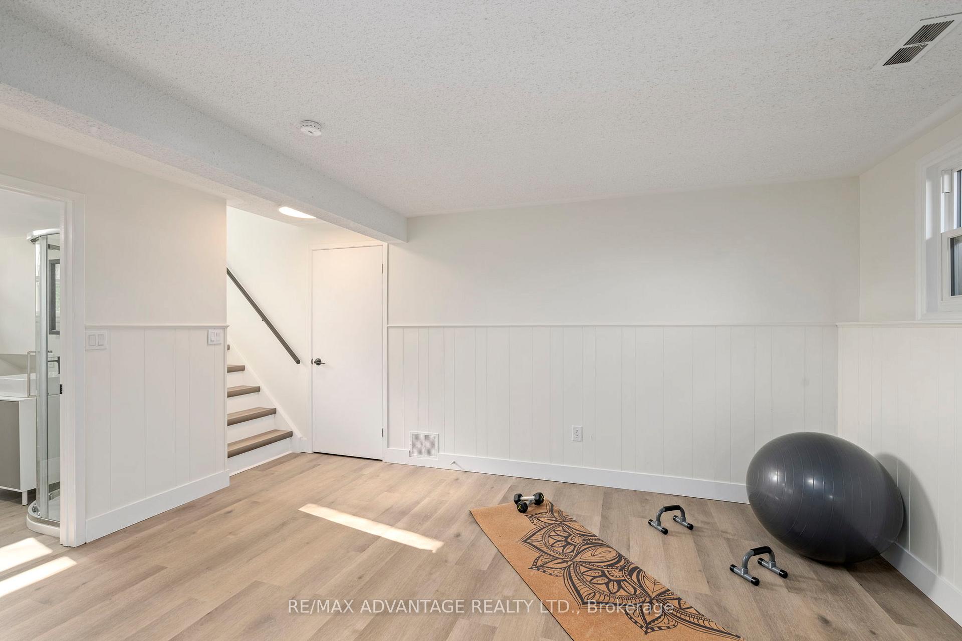 Photo 20 of 26 Luton Crescent, St. Thomas — HOMEH