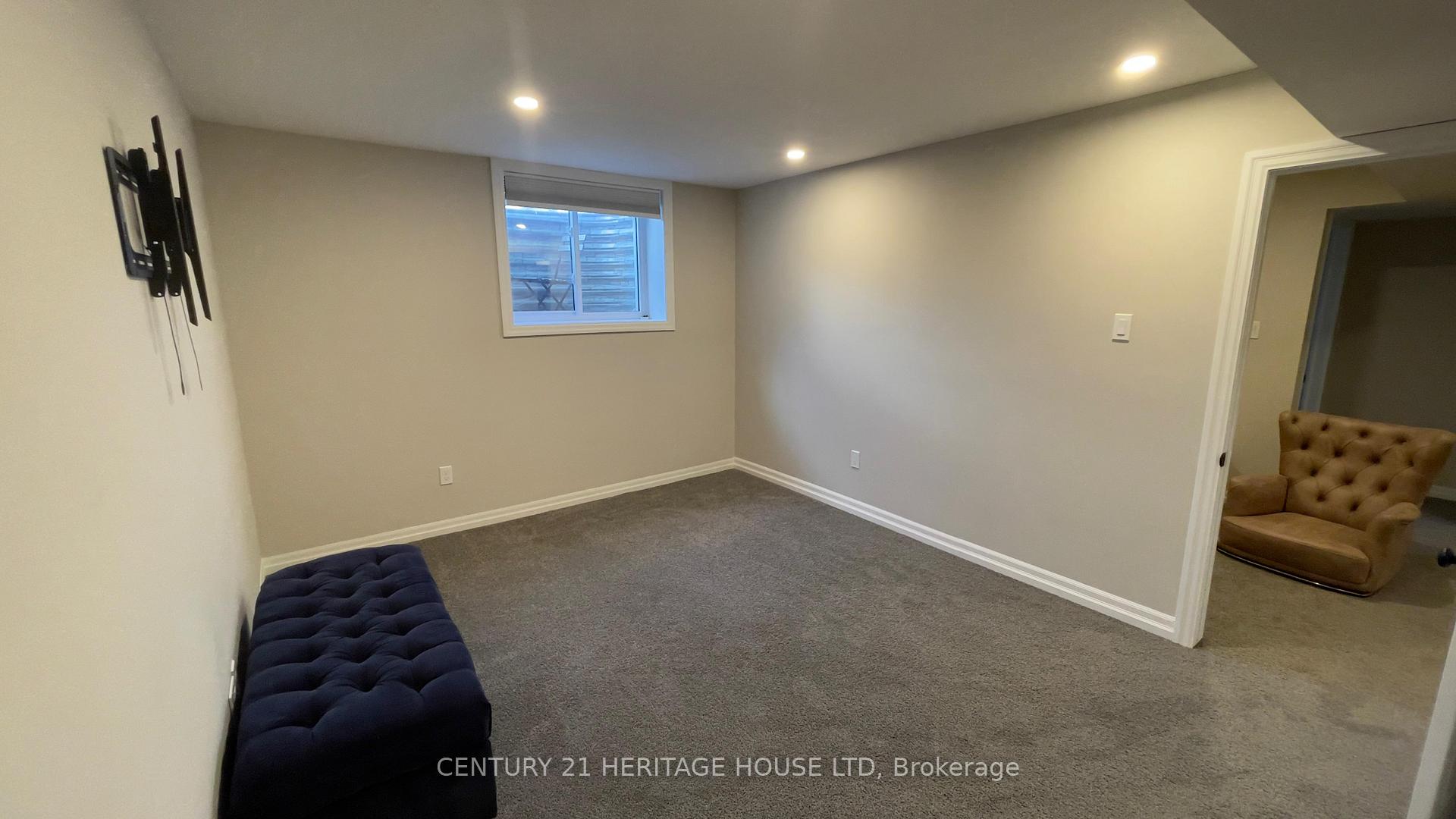Photo 39 of 22 Foxtail Lane, St. Thomas — HOMEH