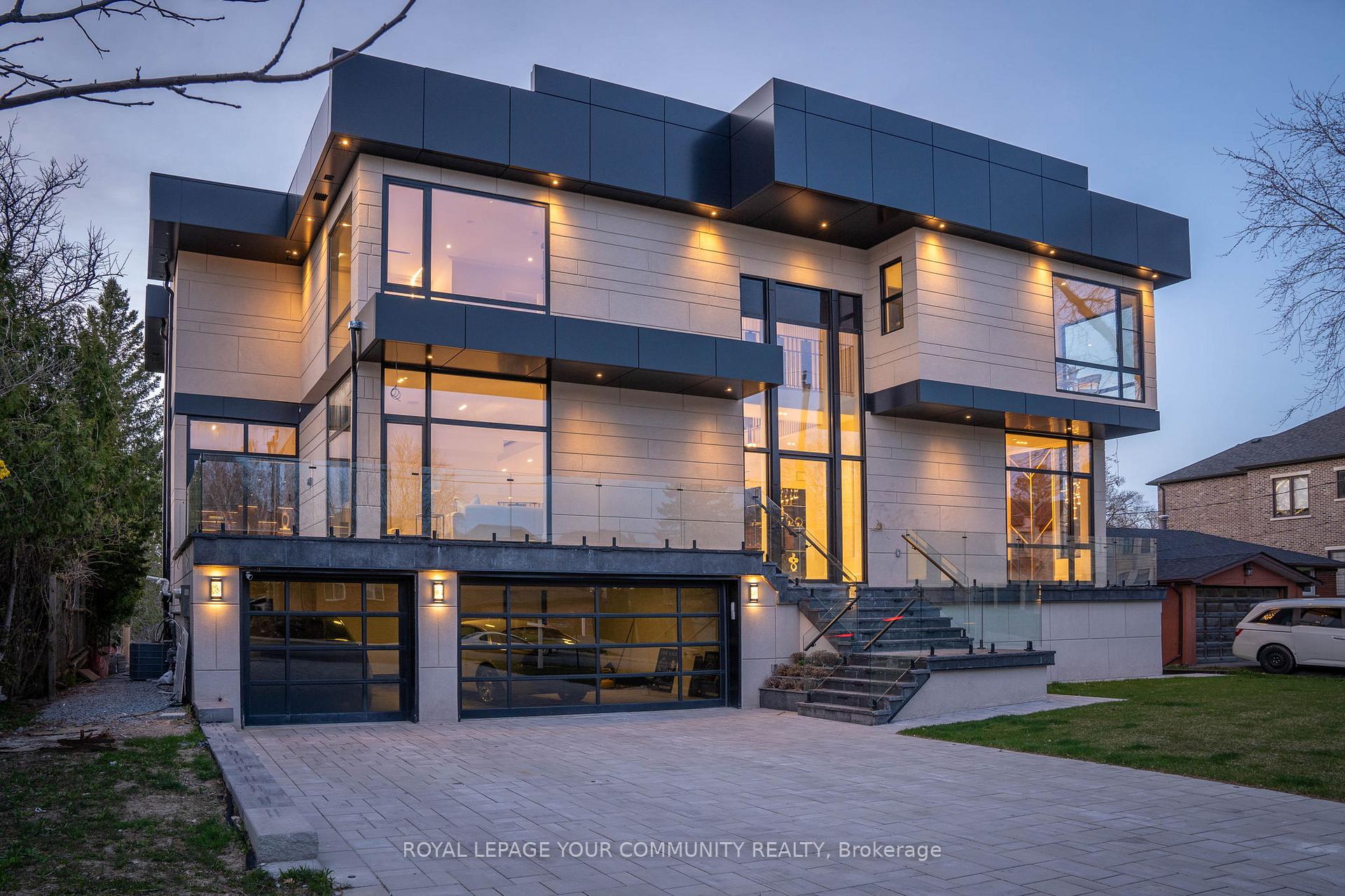 Photo 1 of 8 Poplar Drive, Richmond Hill, Oak Ridges — HOMEH