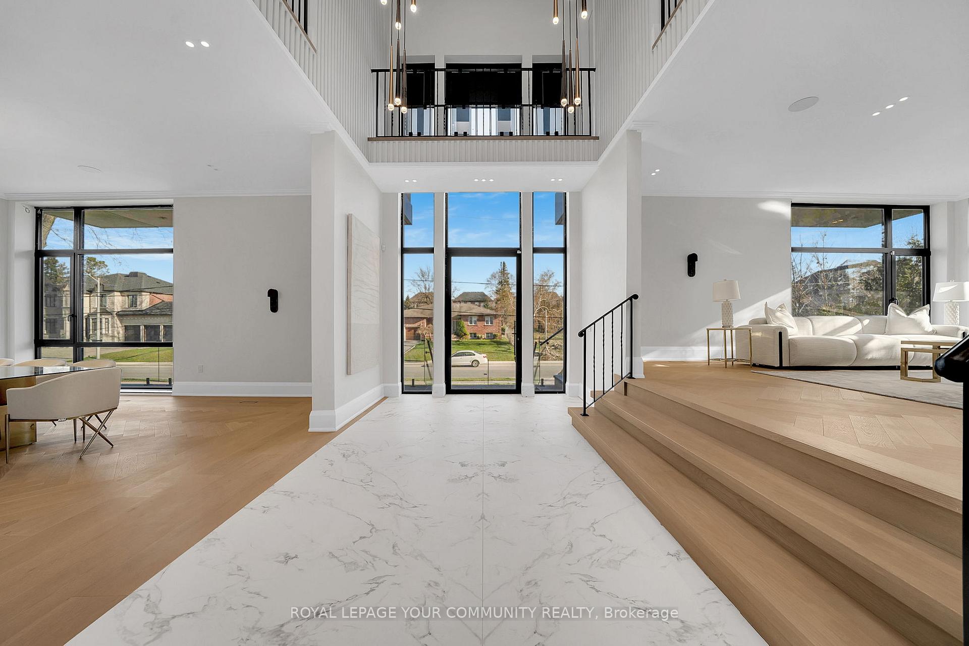 Photo 8 of 8 Poplar Drive, Richmond Hill, Oak Ridges — HOMEH