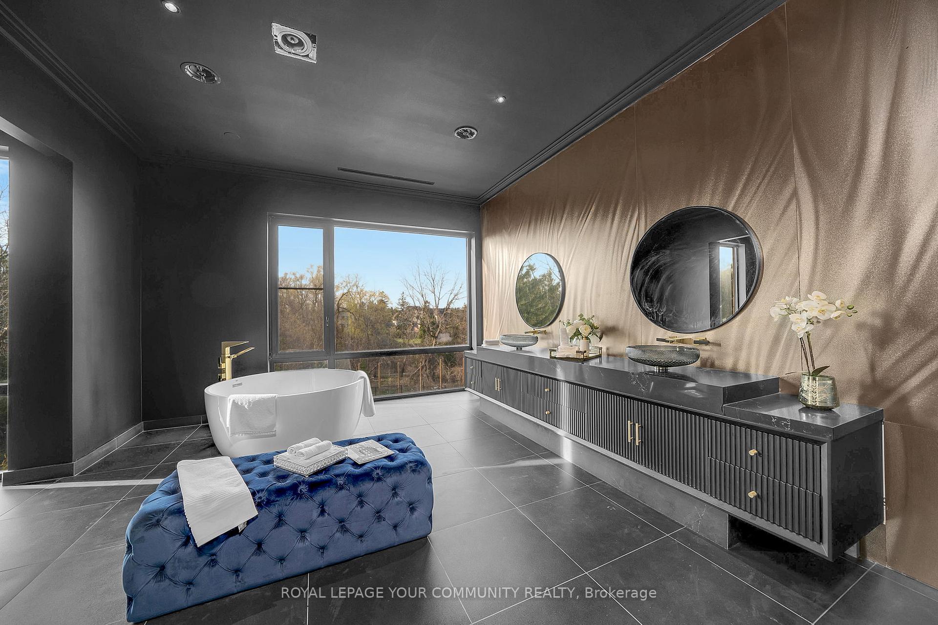 Photo 31 of 8 Poplar Drive, Richmond Hill, Oak Ridges — HOMEH