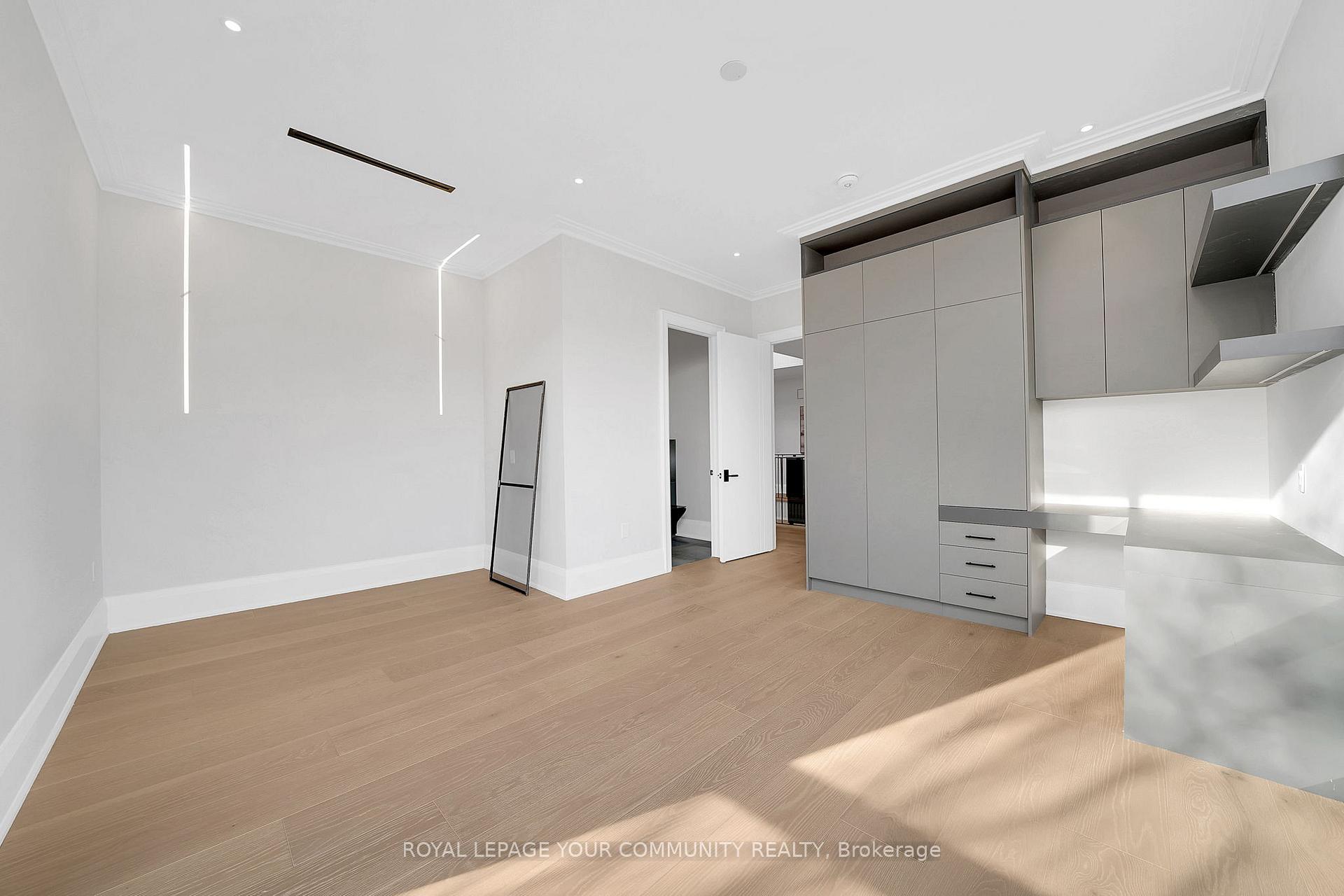 Photo 38 of 8 Poplar Drive, Richmond Hill, Oak Ridges — HOMEH