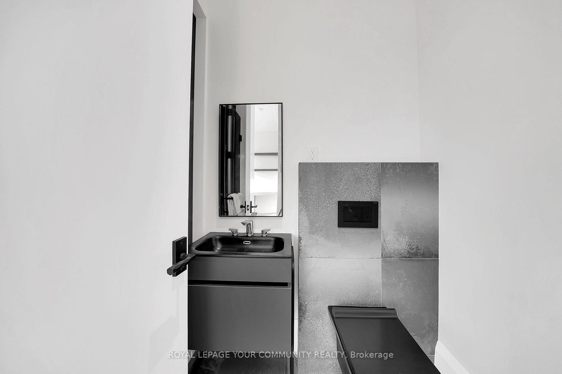 Photo 39 of 8 Poplar Drive, Richmond Hill, Oak Ridges — HOMEH