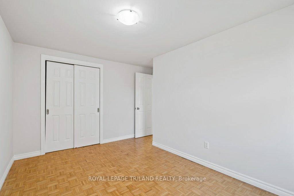 Photo 20 of 18 Vanier Place, St. Thomas — HOMEH