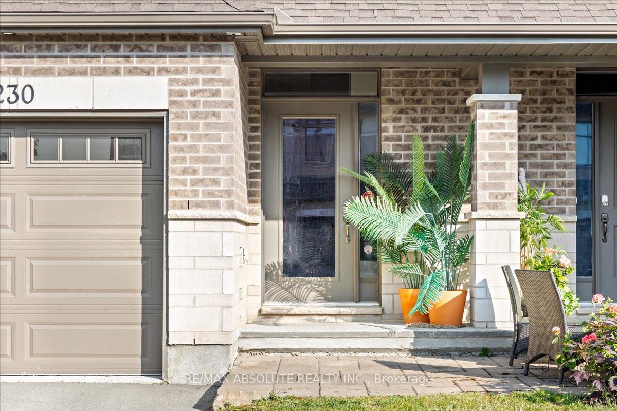 Photo 3 of 230 Purchase Crescent, Ottawa, Stittsville (South) — HOMEH