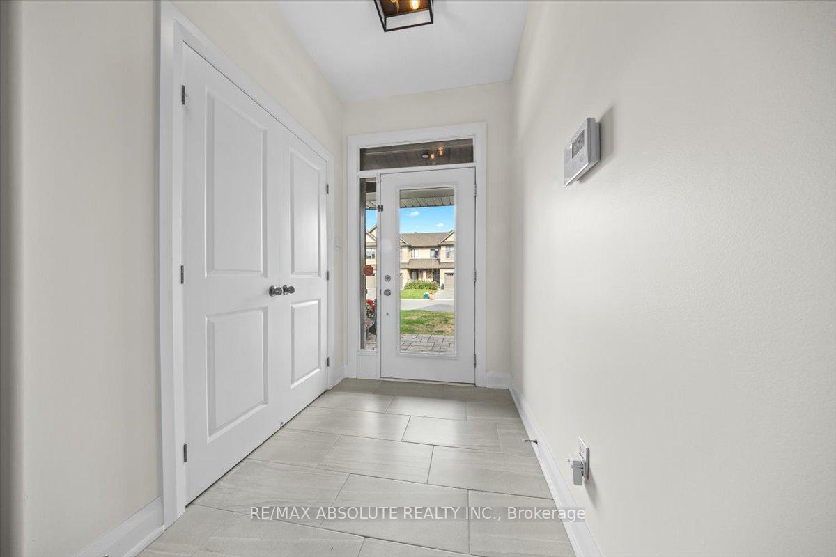 Photo 5 of 230 Purchase Crescent, Ottawa, Stittsville (South) — HOMEH
