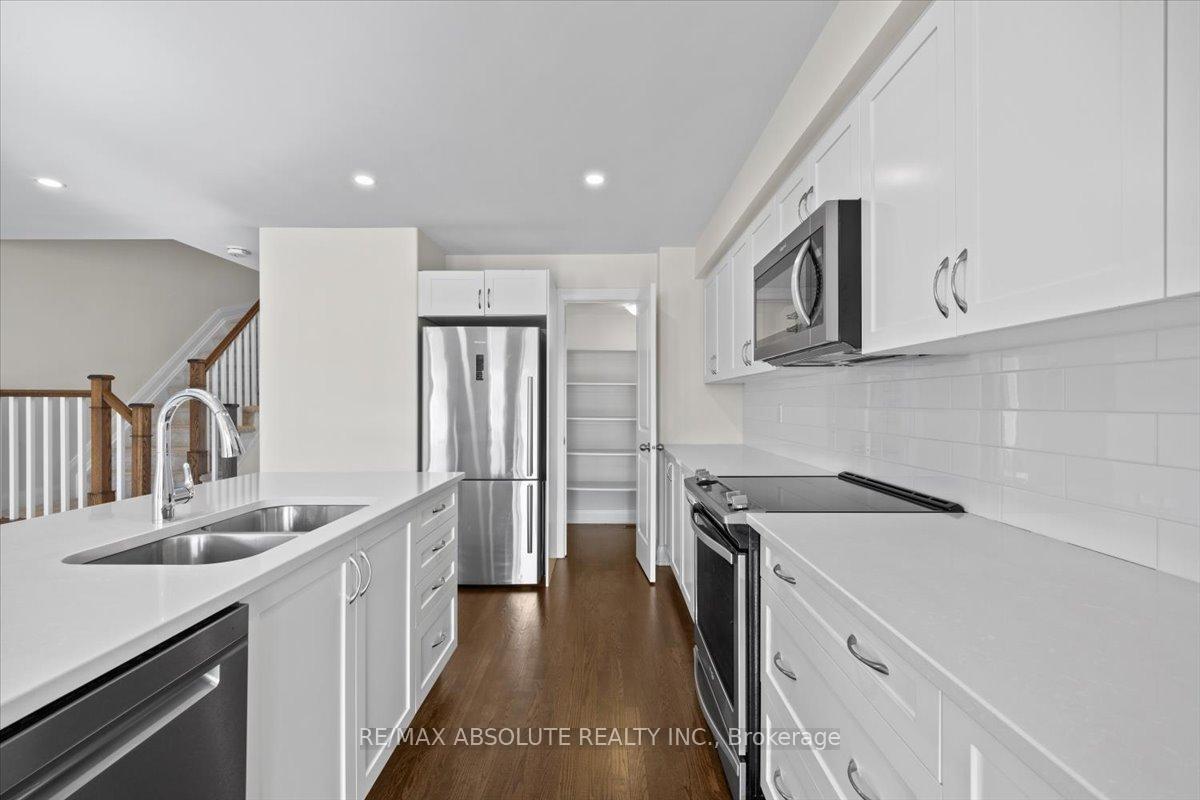 Photo 14 of 230 Purchase Crescent, Ottawa, Stittsville (South) — HOMEH