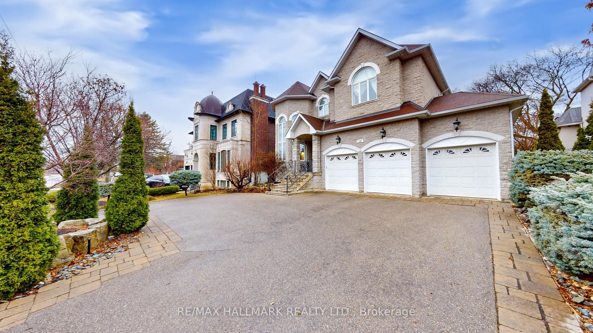 Photo 2 of 142 Pemberton Road, Richmond Hill, North Richvale — HOMEH