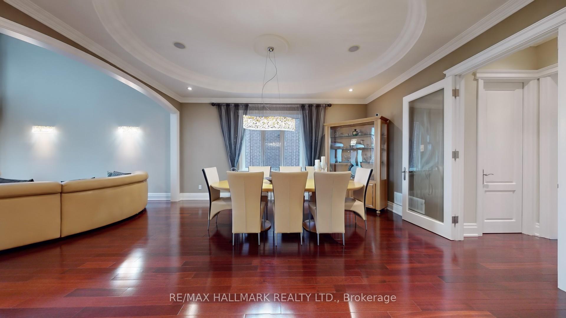 Photo 8 of 142 Pemberton Road, Richmond Hill, North Richvale — HOMEH