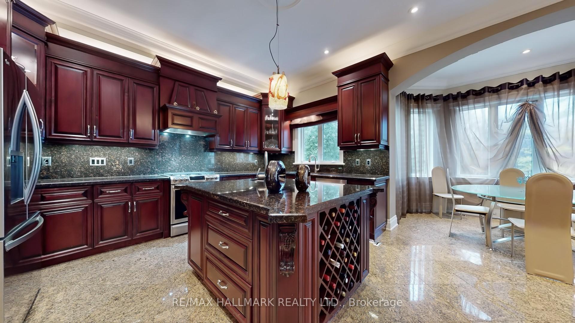 Photo 13 of 142 Pemberton Road, Richmond Hill, North Richvale — HOMEH