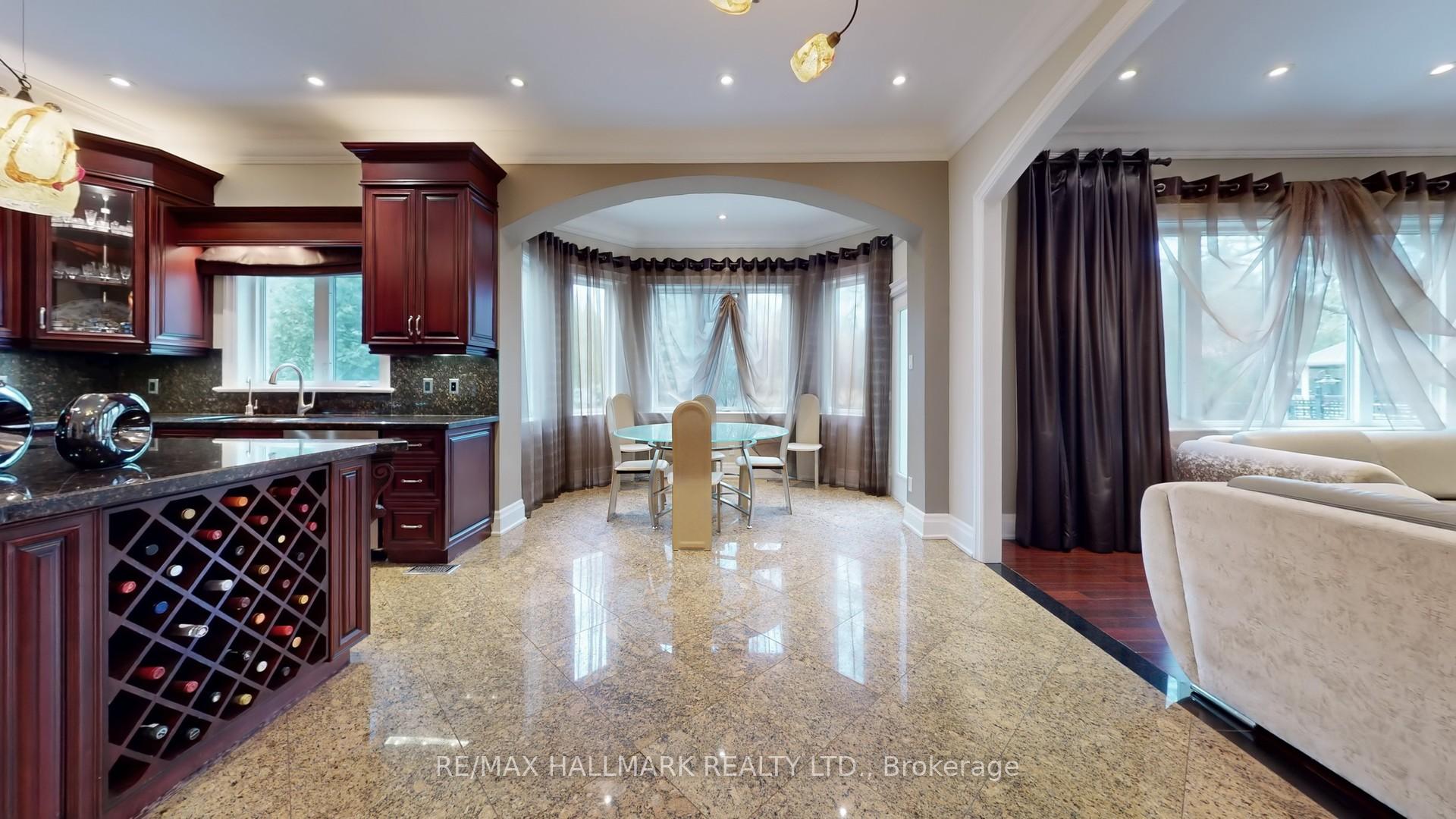 Photo 15 of 142 Pemberton Road, Richmond Hill, North Richvale — HOMEH