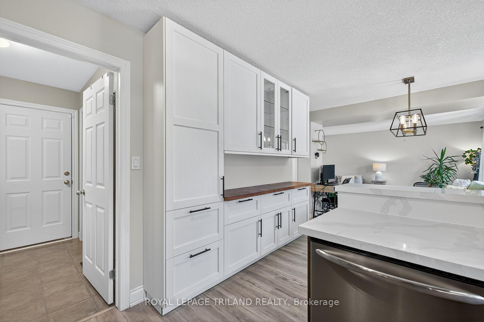 Photo 18 of 63 Meadowvale Drive, St. Thomas — HOMEH
