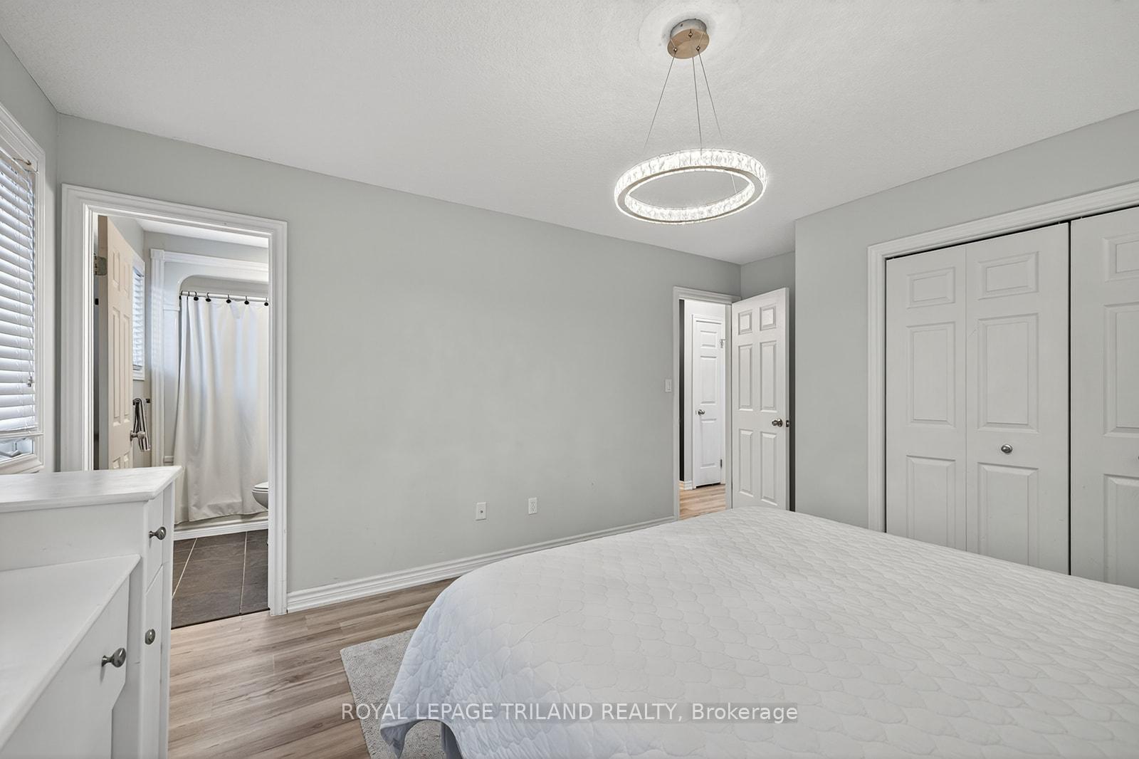 Photo 23 of 63 Meadowvale Drive, St. Thomas — HOMEH