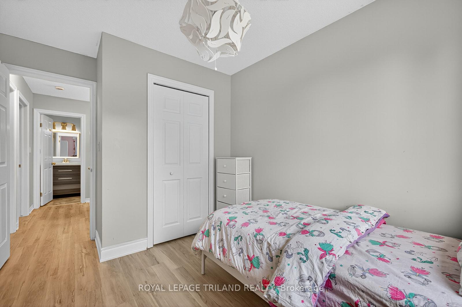 Photo 30 of 63 Meadowvale Drive, St. Thomas — HOMEH