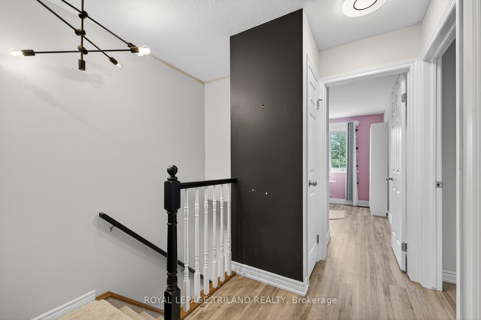 Photo 33 of 63 Meadowvale Drive, St. Thomas — HOMEH