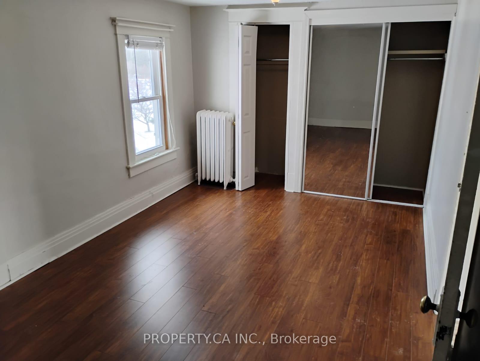 Photo 2 of Unit 2, 1802 Fifth Street, St. Catharines, Rural Fourth — HOMEH