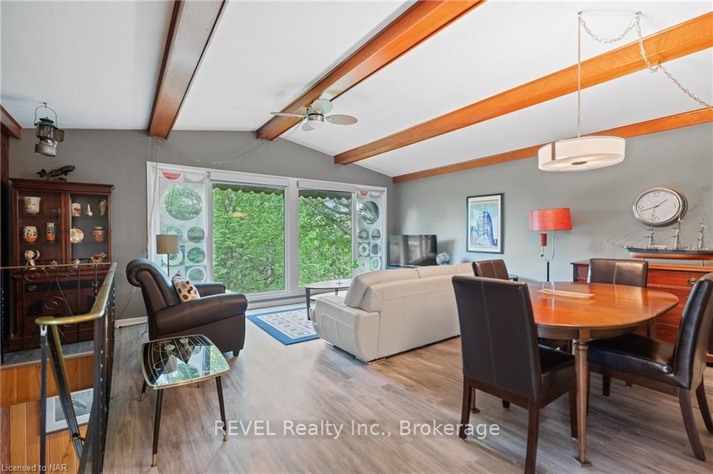 Photo 9 of 1677 Gregory Road, St. Catharines, Rural Fourth — HOMEH