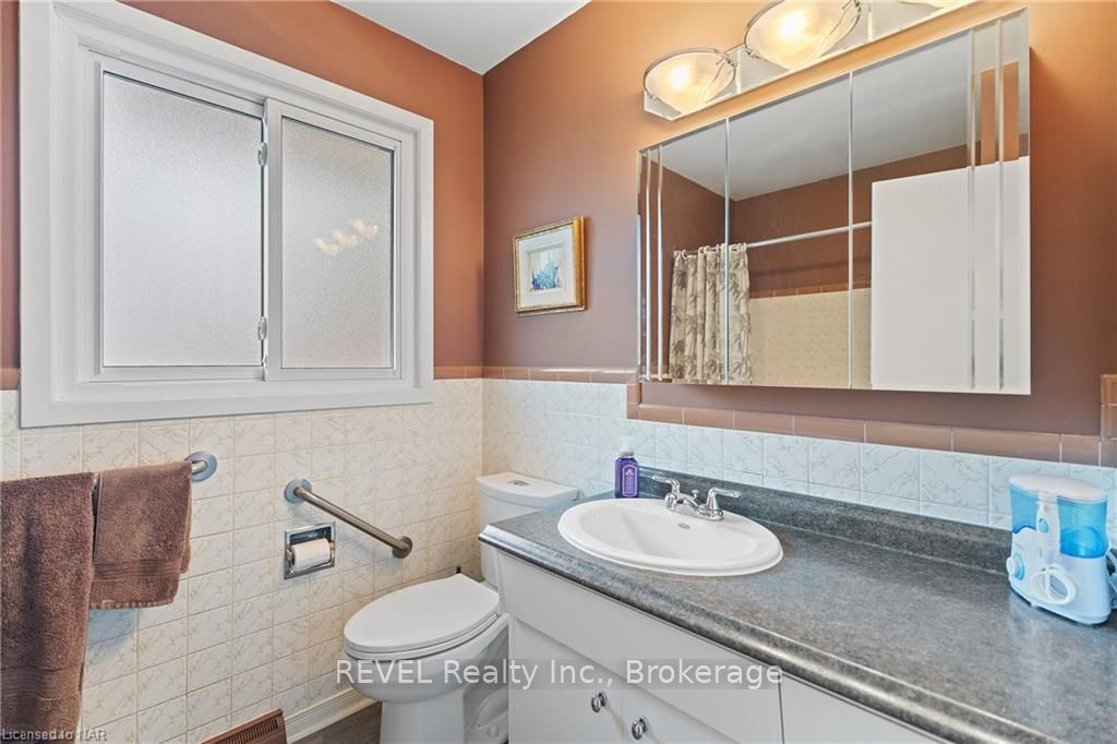 Photo 23 of 1677 Gregory Road, St. Catharines, Rural Fourth — HOMEH