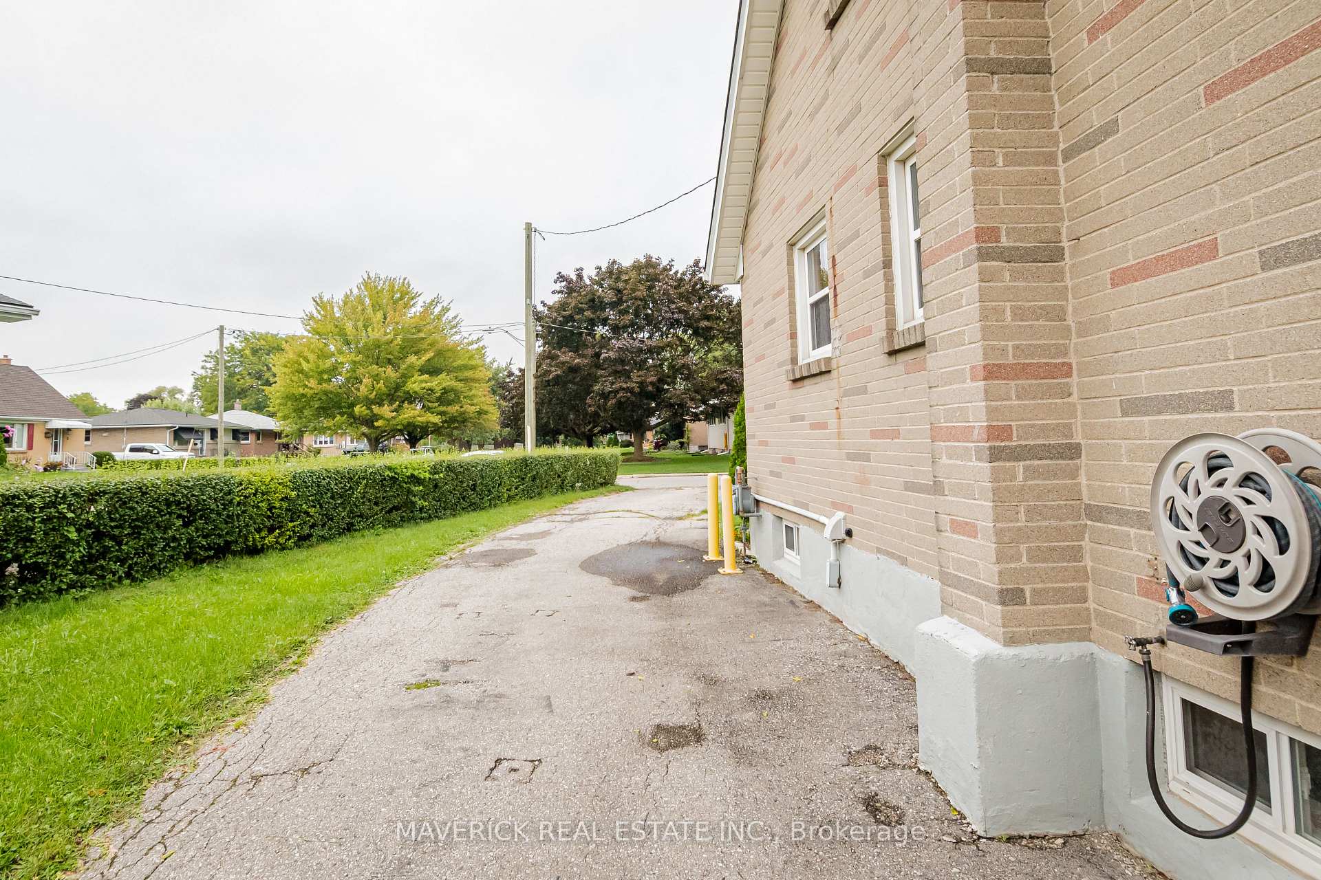 Photo 20 of 19 Coyne Street, St. Thomas — HOMEH