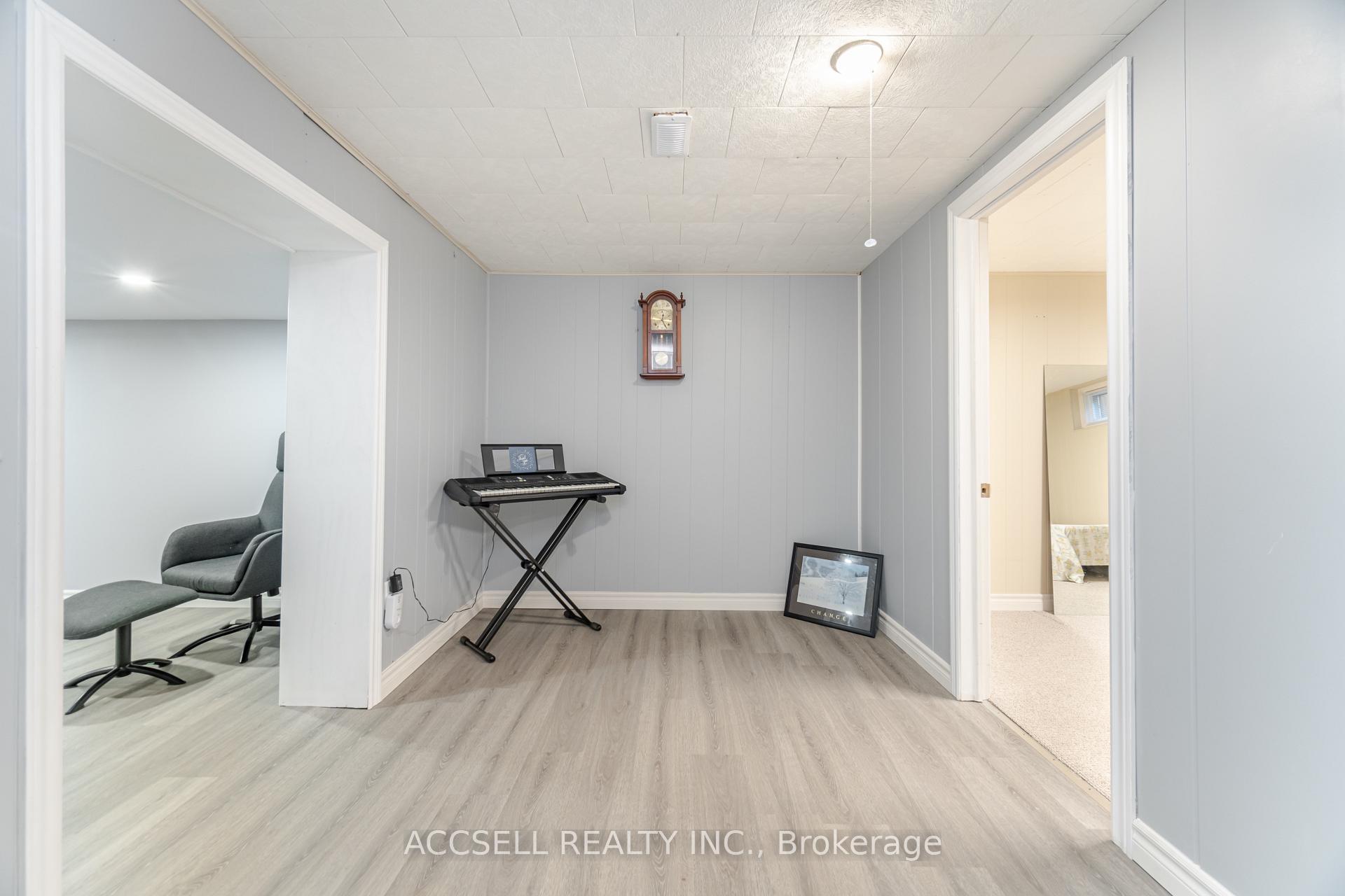 Photo 28 of 4 Tanner Circle, St. Catharines, Lakeshore — HOMEH