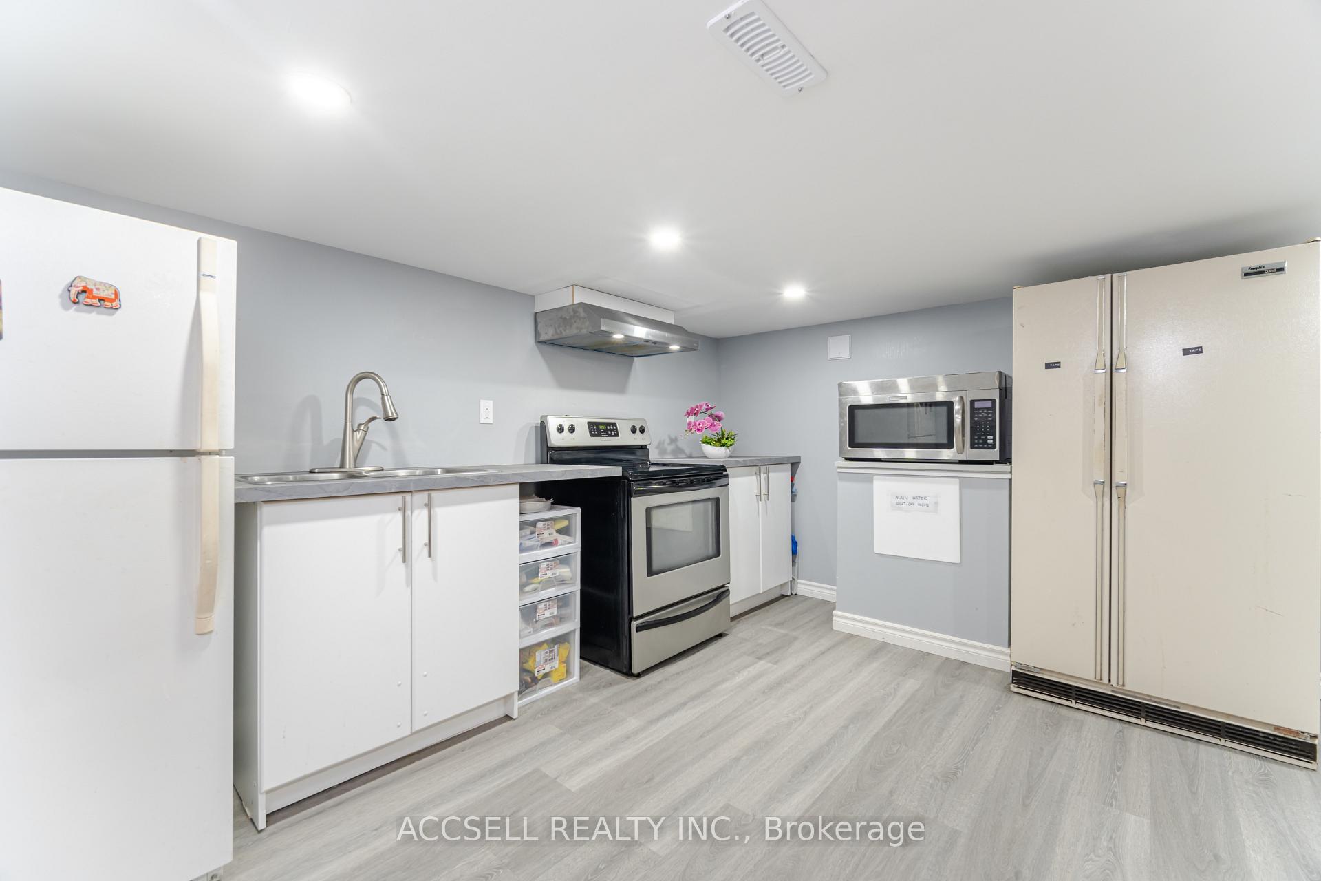 Photo 34 of 4 Tanner Circle, St. Catharines, Lakeshore — HOMEH