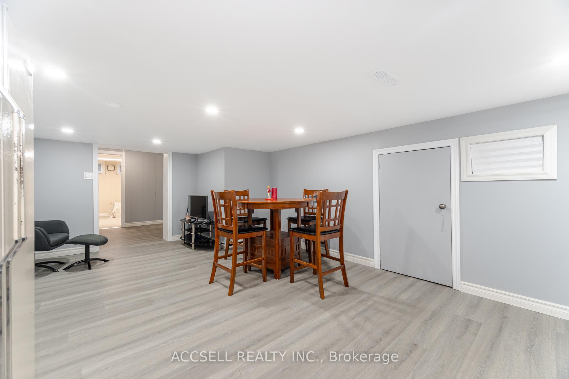Photo 36 of 4 Tanner Circle, St. Catharines, Lakeshore — HOMEH