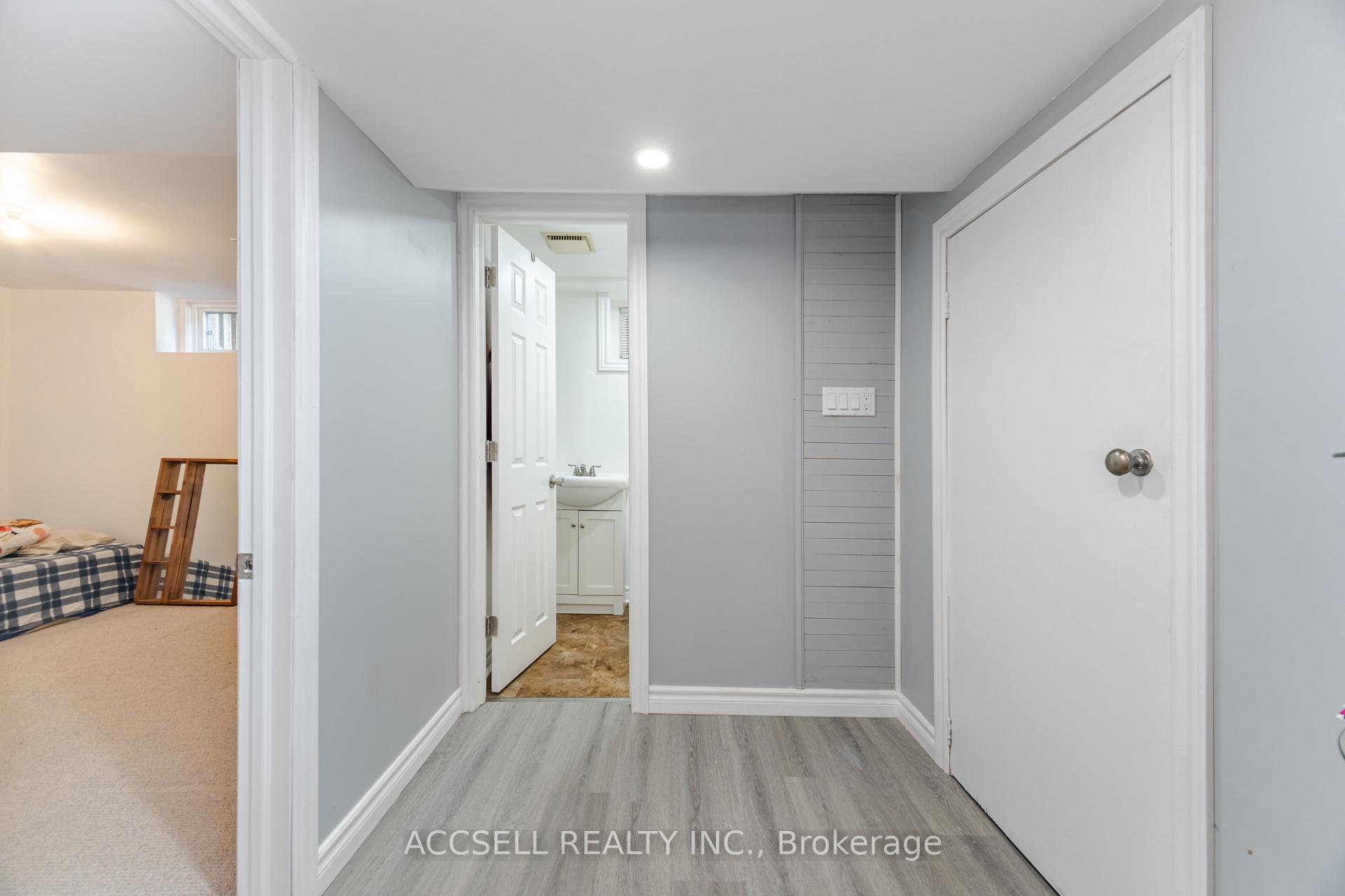 Photo 40 of 4 Tanner Circle, St. Catharines, Lakeshore — HOMEH