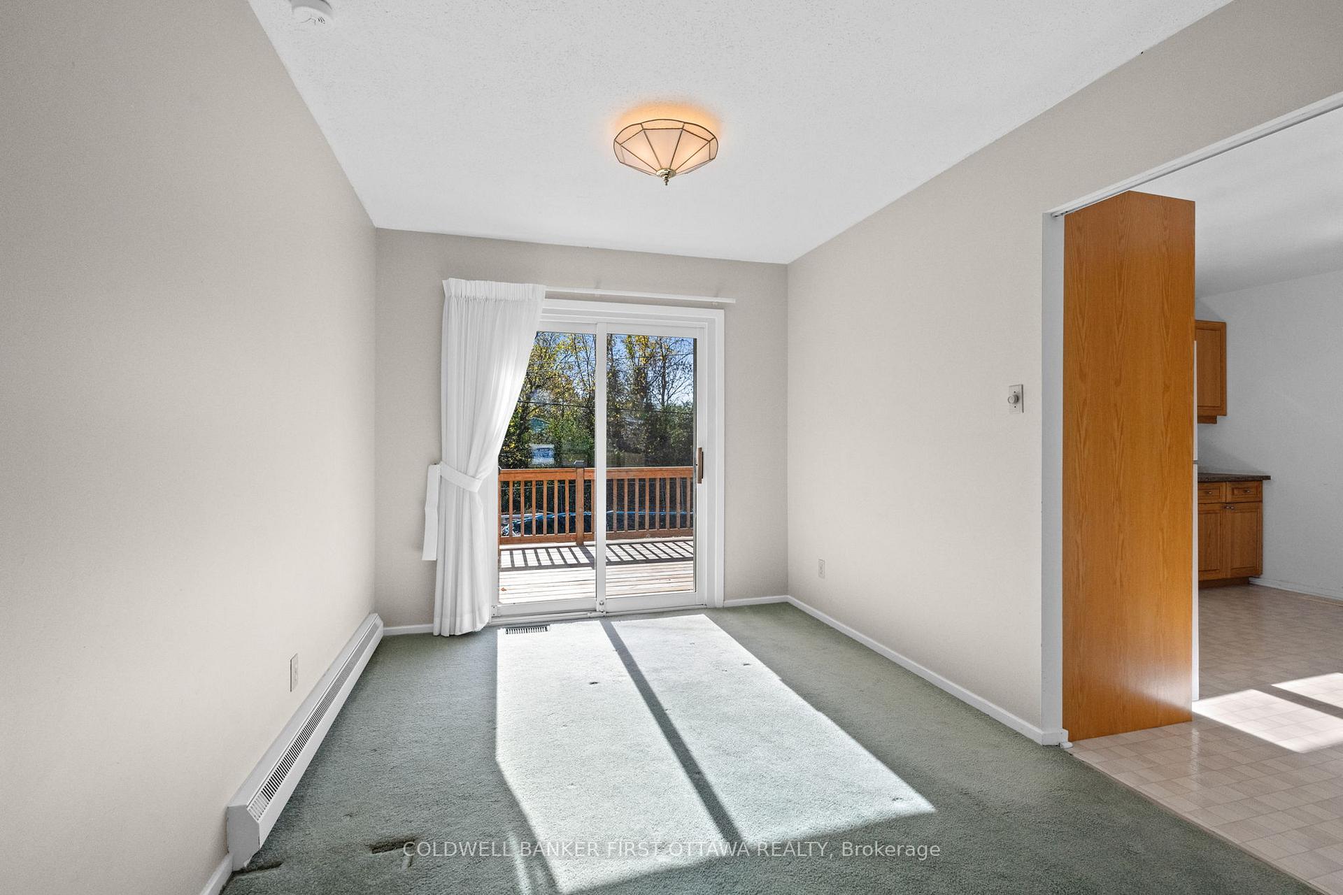 Photo 11 of 7 Middlewood Court, Ottawa, Munster — HOMEH