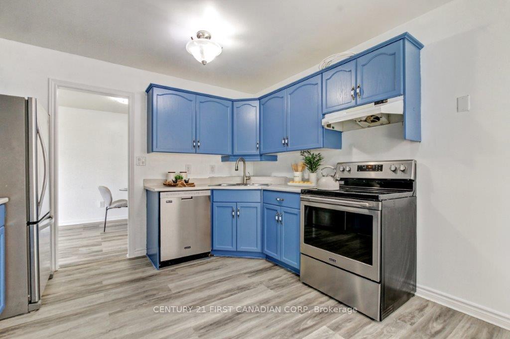 Photo 7 of 5 Golding Place, St. Thomas — HOMEH